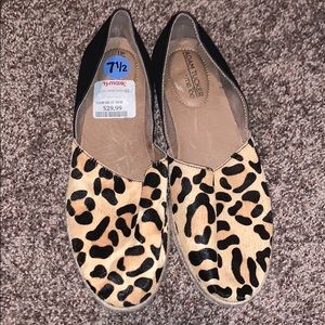Brand new cute cheetah slip ons